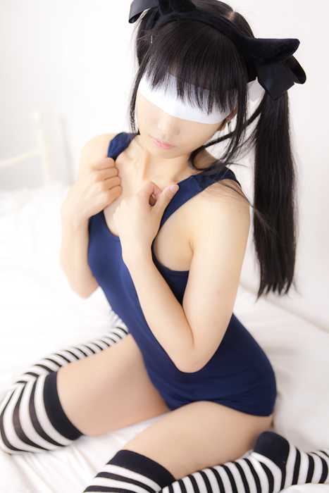 [Lenfriend下限少女]ID0014 2012.06.12 女佣套装比基尼写真 cosplay游戏美女套图 [95P40