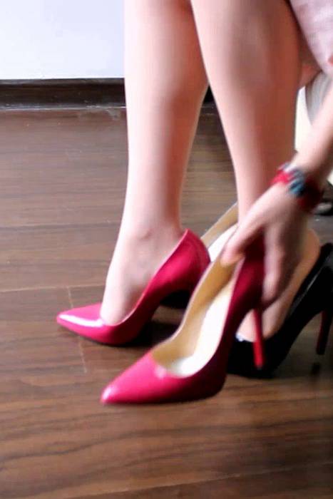 红色高跟肉丝裤袜[细高跟视频]ID0024 Nancy高跟鞋视频9.mp4